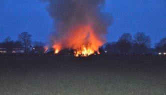 Dieren verbranden levend in paasvuren